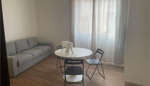 Bilocale ristrutturato zona Gelone