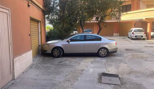 Garage zona Largo Dicone