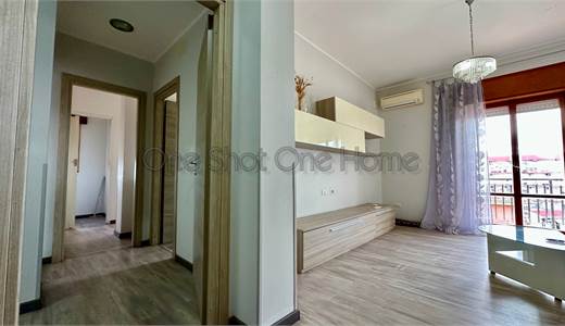 One Shot One Home vende via Montorsoli